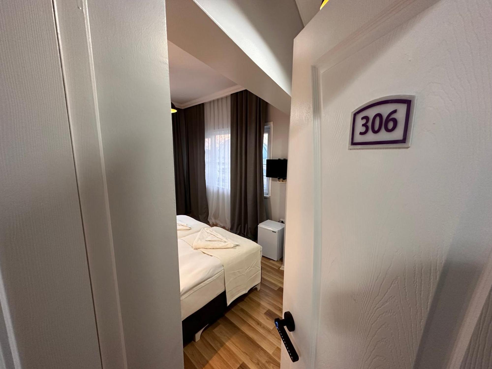 Asparagus Hotel & Suites Old City Istanbul Bagian luar foto