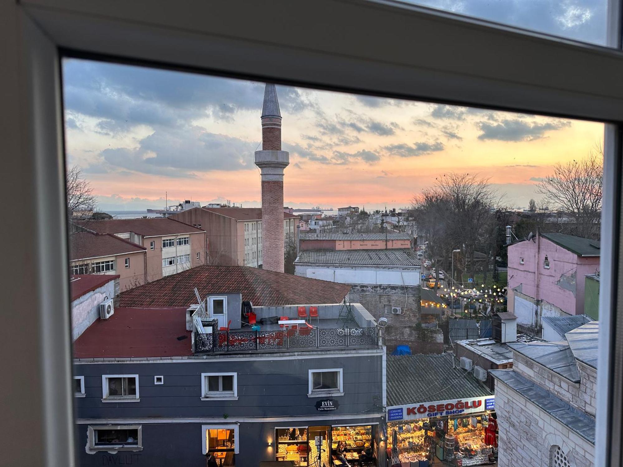 Asparagus Hotel & Suites Old City Istanbul Bagian luar foto