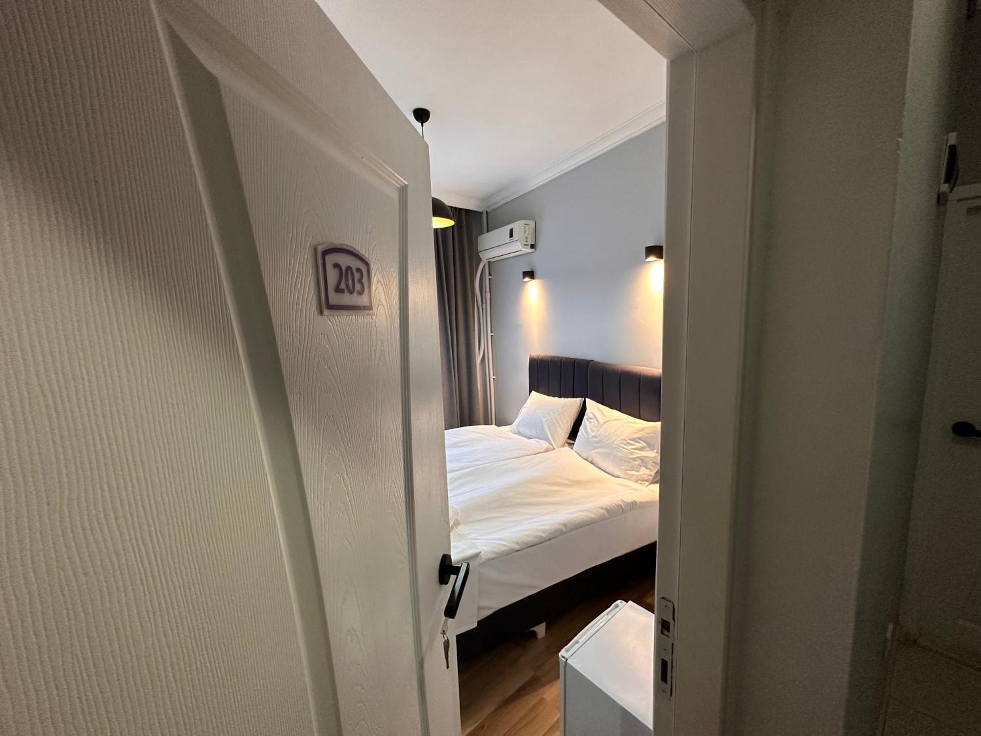 Asparagus Hotel & Suites Old City Istanbul Bagian luar foto