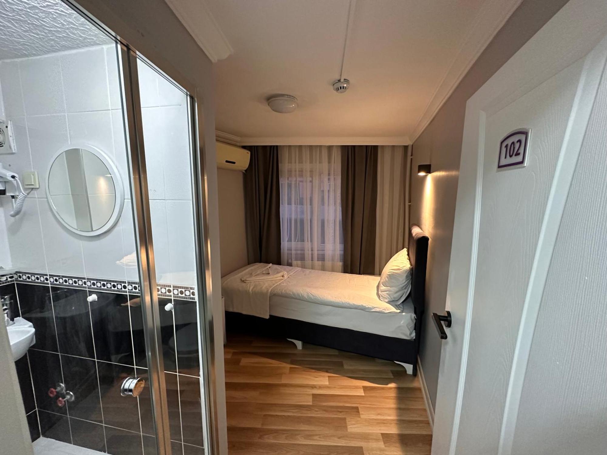 Asparagus Hotel & Suites Old City Istanbul Bagian luar foto