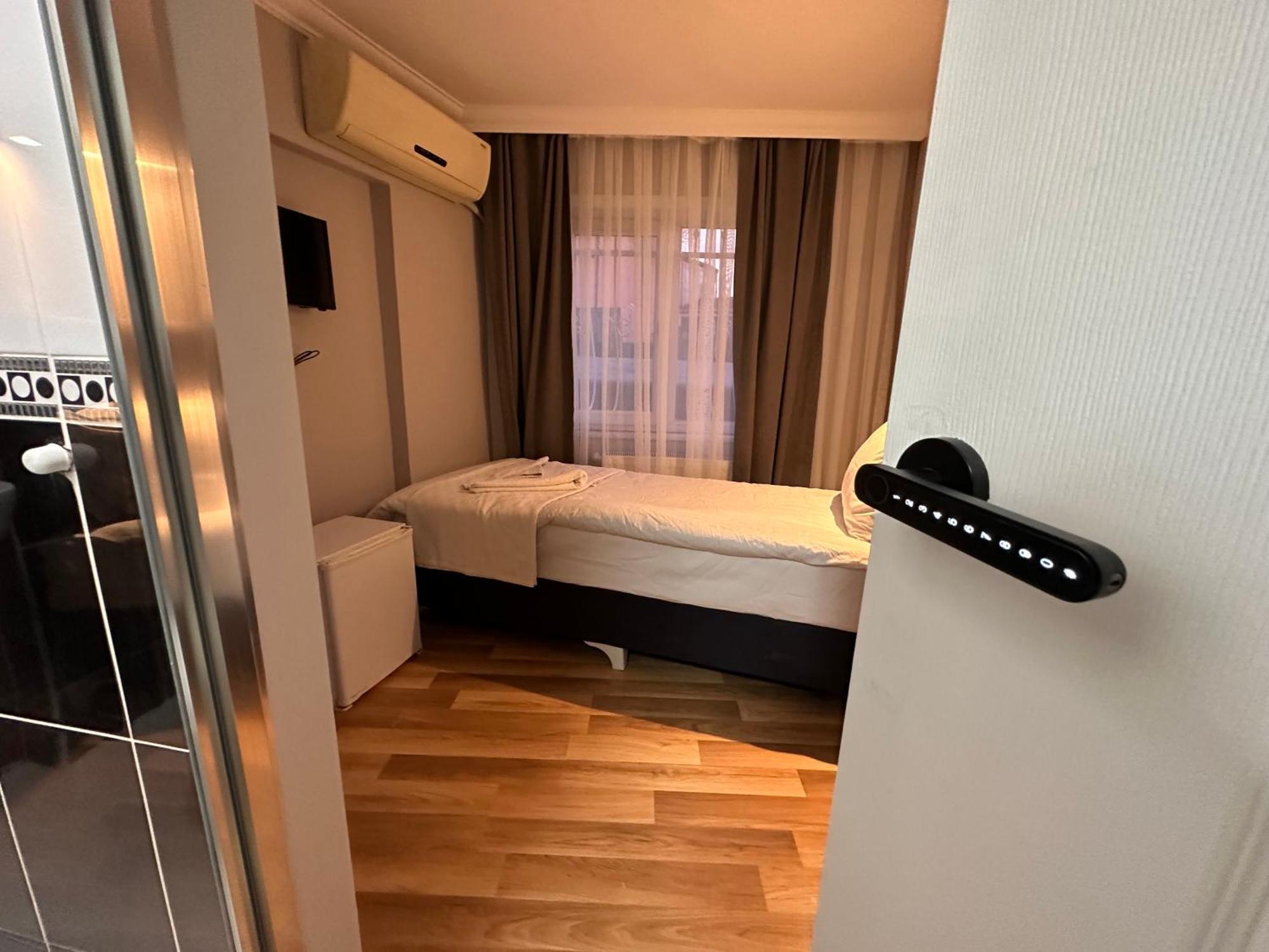 Asparagus Hotel & Suites Old City Istanbul Bagian luar foto